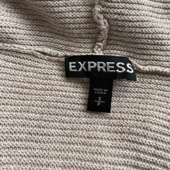 Express Cardigan - Picture 5 of 6